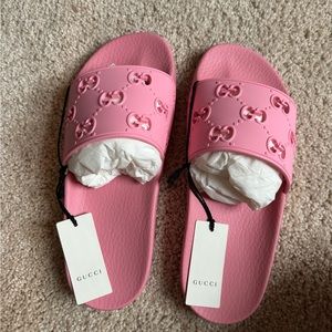 Pink Gucci Rubber Slides - NWT